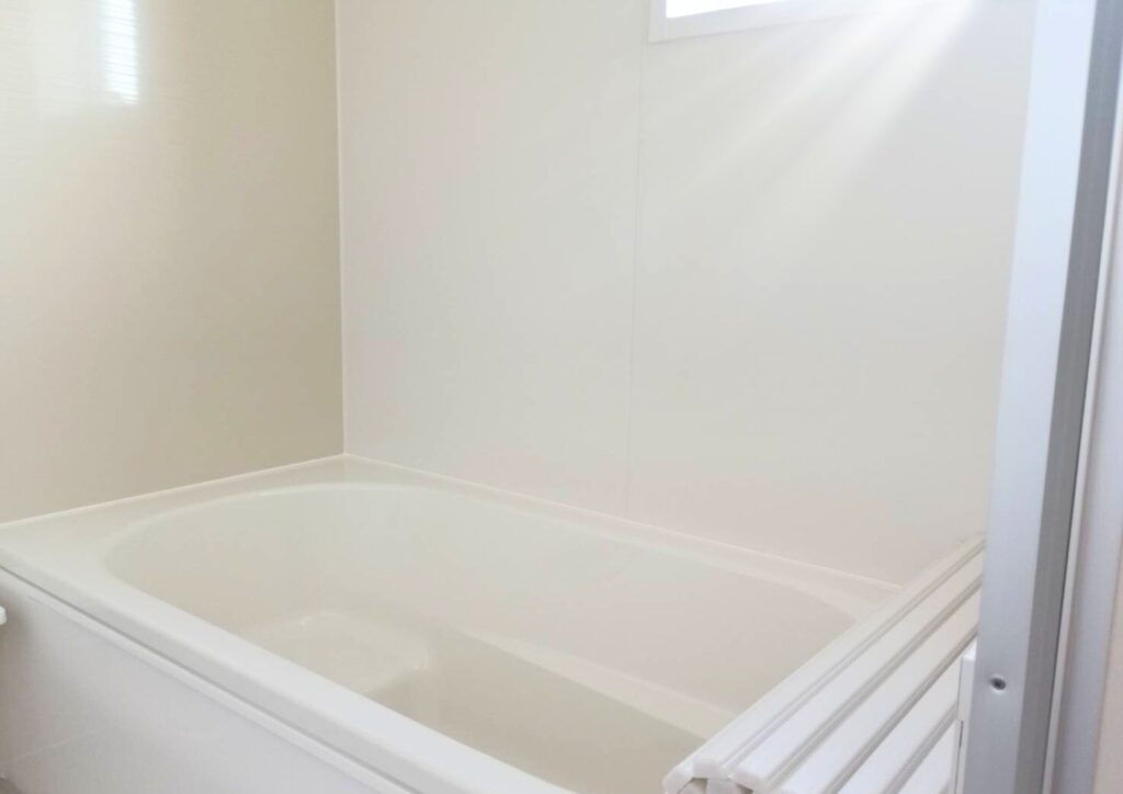 長野市で暮らしをデザインする不動産 土木外構 ワンストップ カズケン アイコン 浴室