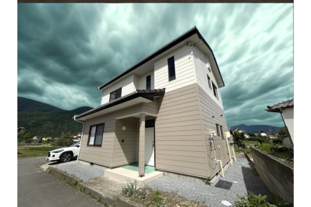 長野市で暮らしをデザインする不動産　土木外構　ワンストップ　カズケン　外観