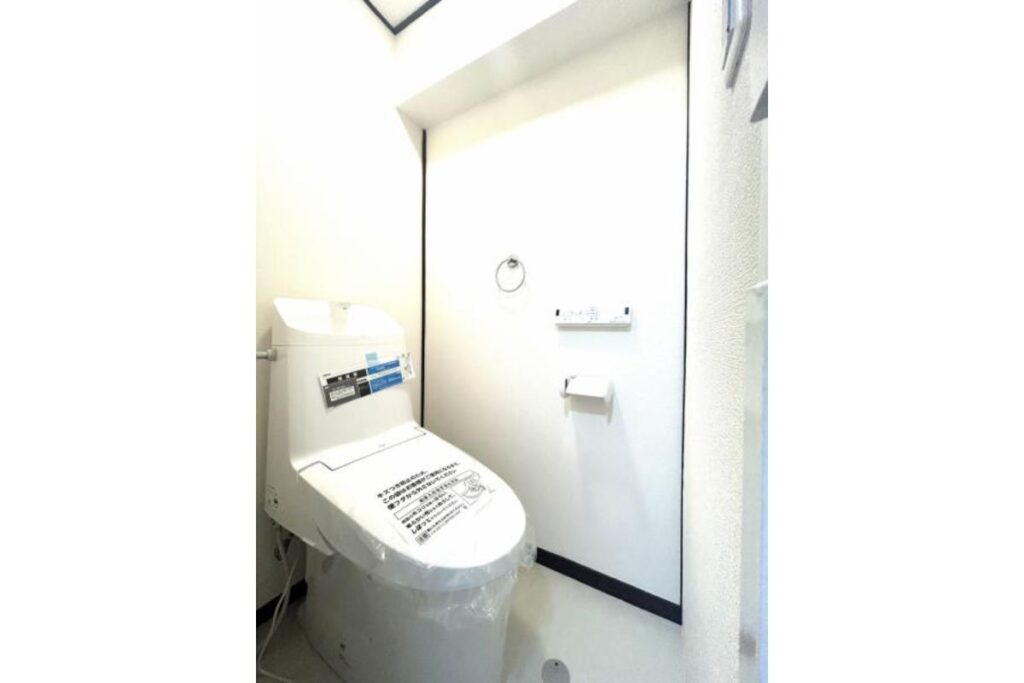 長野市で暮らしをデザインする不動産　土木外構　ワンストップ　カズケン　トイレ